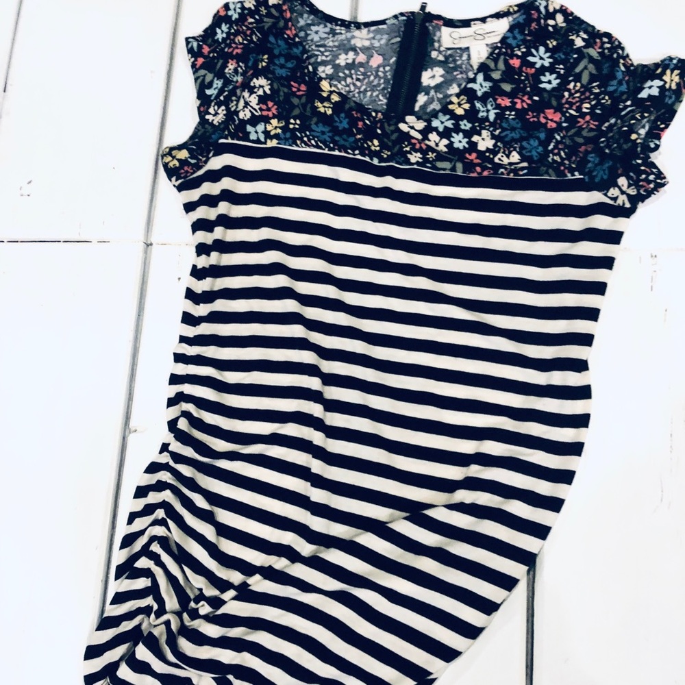 Jessica Simpson Maternity Top